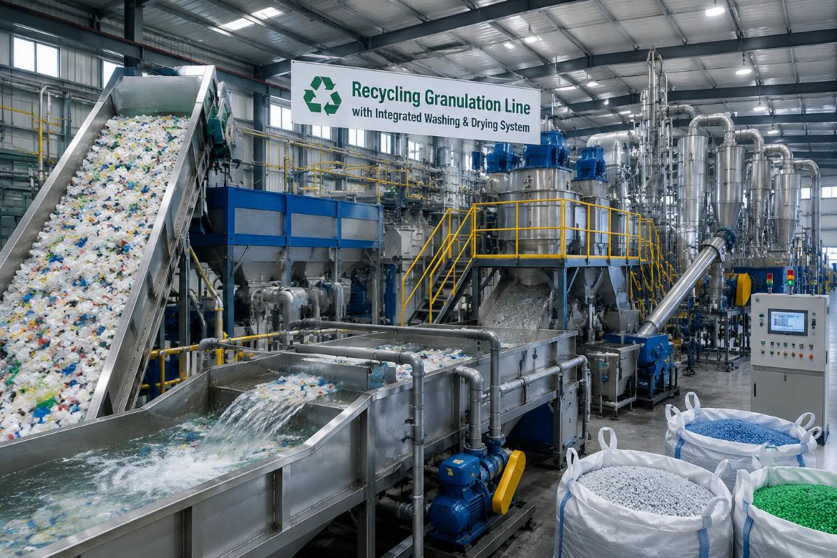 Recycling granulation line with integrated washing and drying system in operation